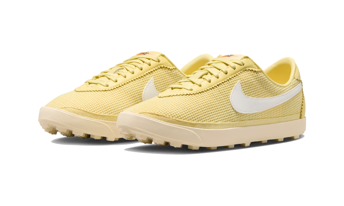 Overkicks - Nike Astrograbber Textile Soft Yellow Sail (Womens) (II1248-700) - vista trasera