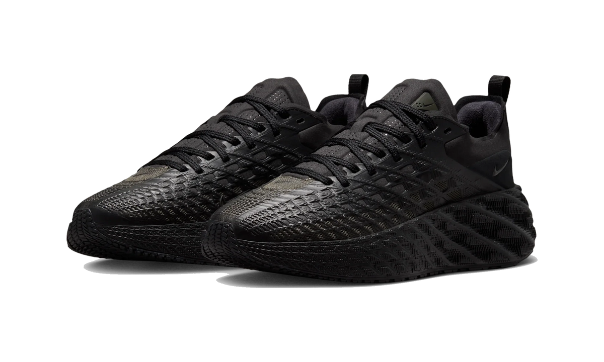 Overkicks - Nike Ava Edge Black Newsprint (IM1973-004) - vista trasera