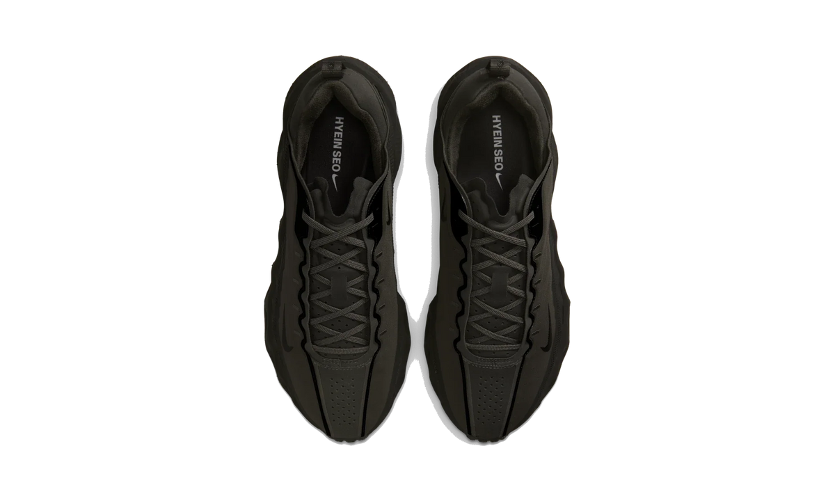 Overkicks - Nike Ava Rover HYEIN SEO Black (HQ2863-300) - vista superior