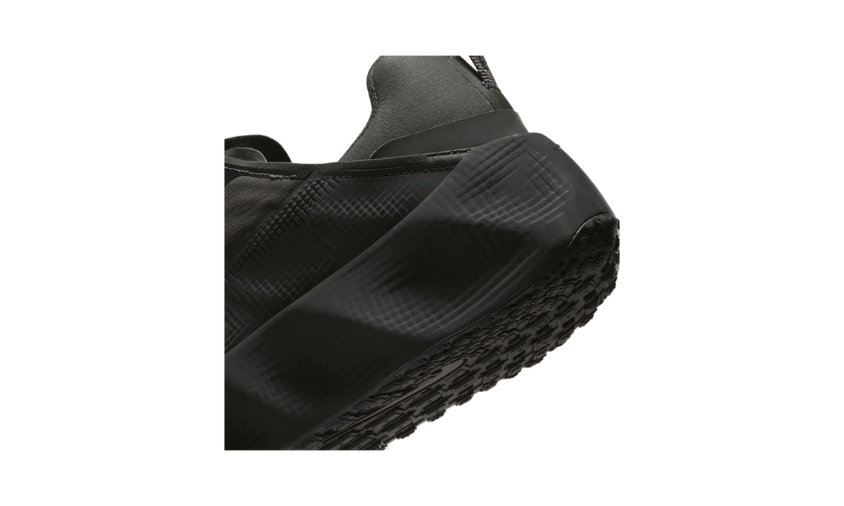 Overkicks - Nike Ava Rover HYEIN SEO Black (HQ2863-300) - detalle