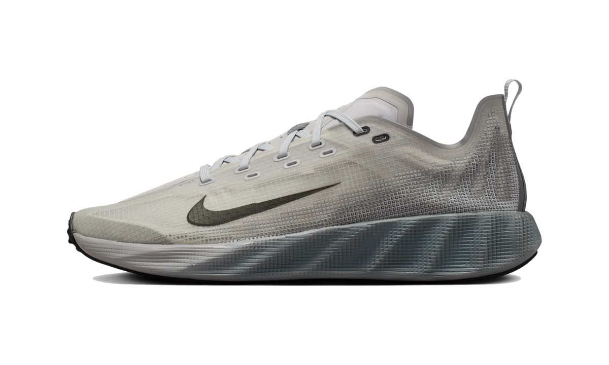 Overkicks - Nike Ava X Grey Fog Black (HM9697-001) - vista lateral