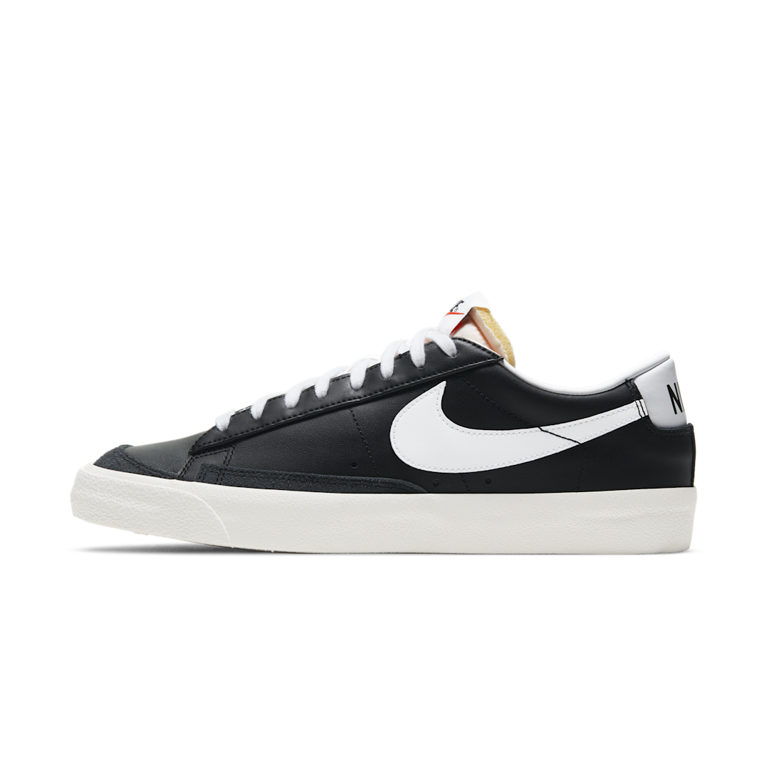 Overkicks - Nike Blazer Low 77 Black White (DA6364-001) - vista lateral