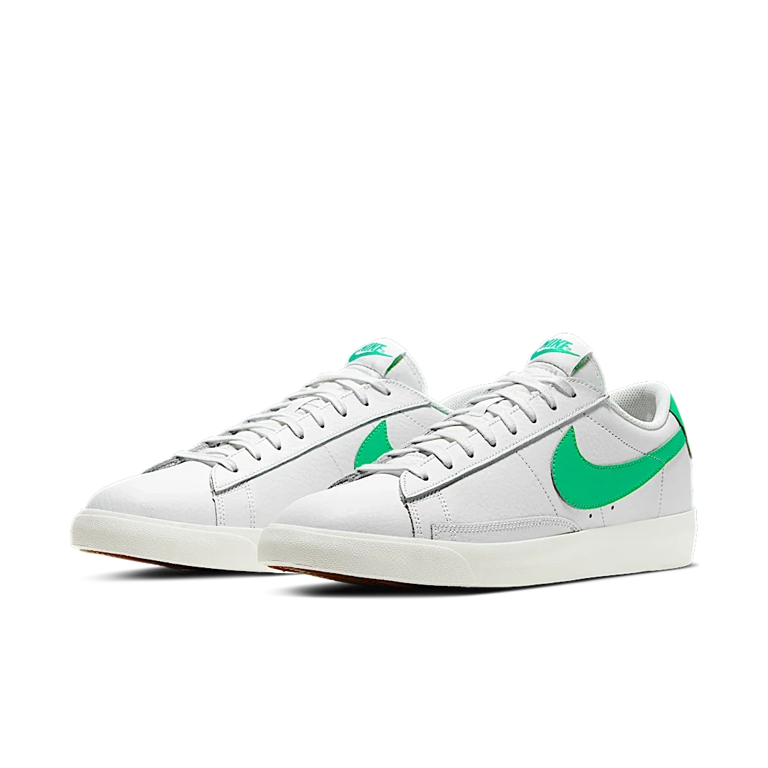Overkicks - Nike Blazer Low 77 Green Spark (CI6377-105) - vista trasera
