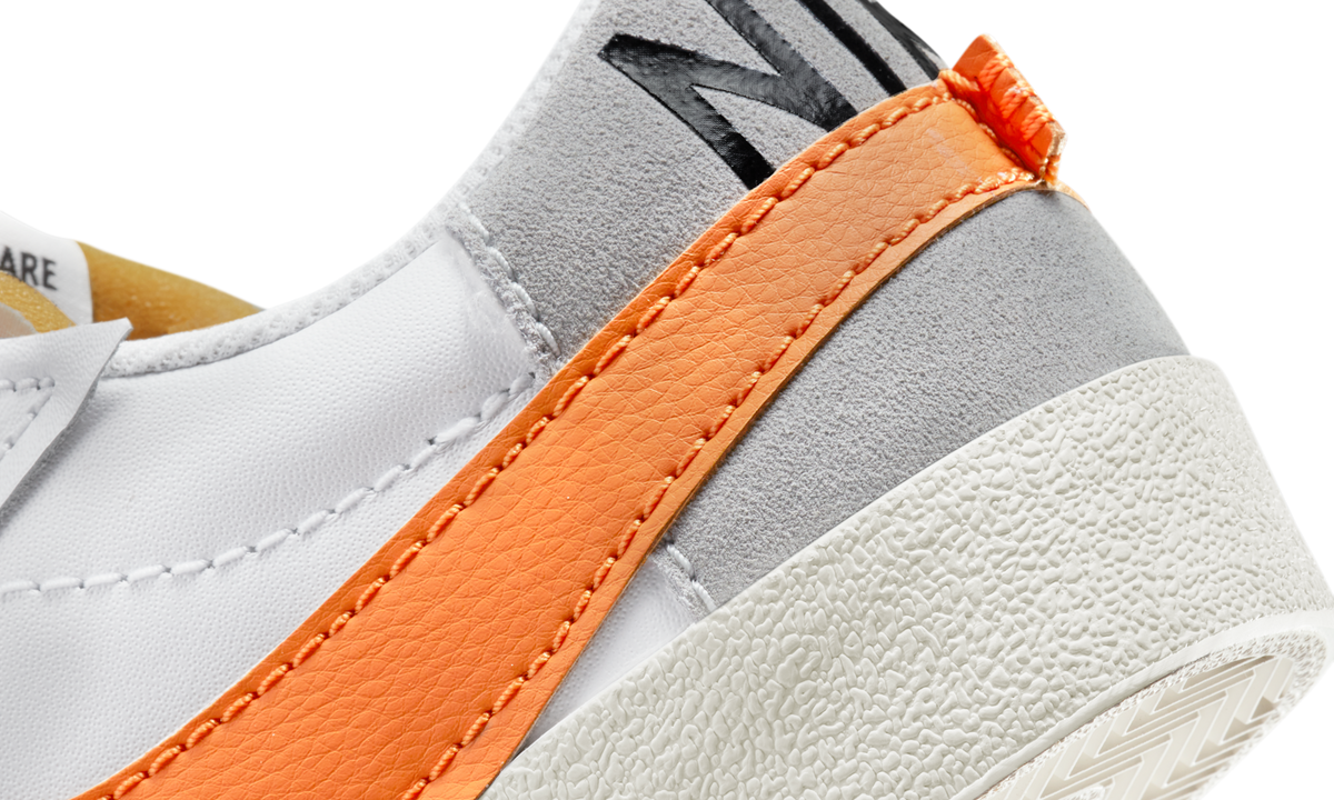 Overkicks - Nike Blazer Low 77 Jumbo White Alpha Orange Sail (DN2158-100) - detalle