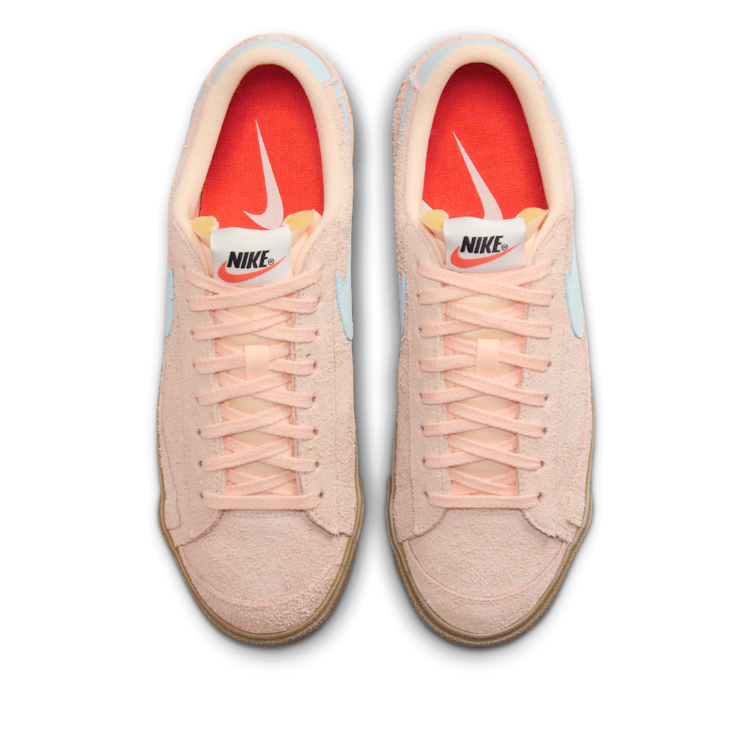 Overkicks - Nike Blazer Low 77 Vintage Crimson Tint Glacier Blue (Womens) (FQ8060-800) - par completo