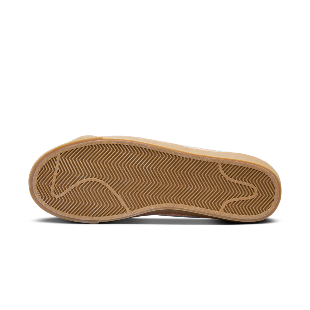 Overkicks - Nike Blazer Low 77 Vintage Crimson Tint Glacier Blue (Womens) (FQ8060-800) - detalle suela