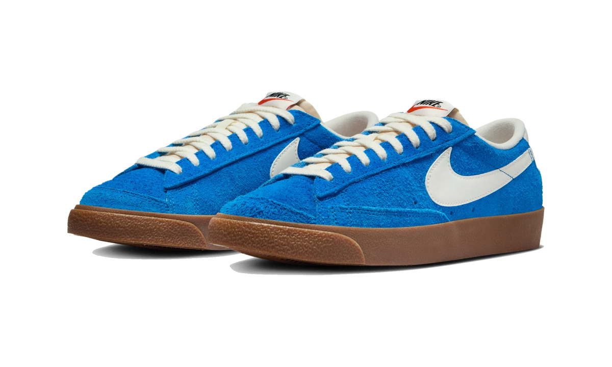 Overkicks - Nike Blazer Low 77 Vintage Photo Blue Gum (Womens) (FQ8060-400) - detalle talon