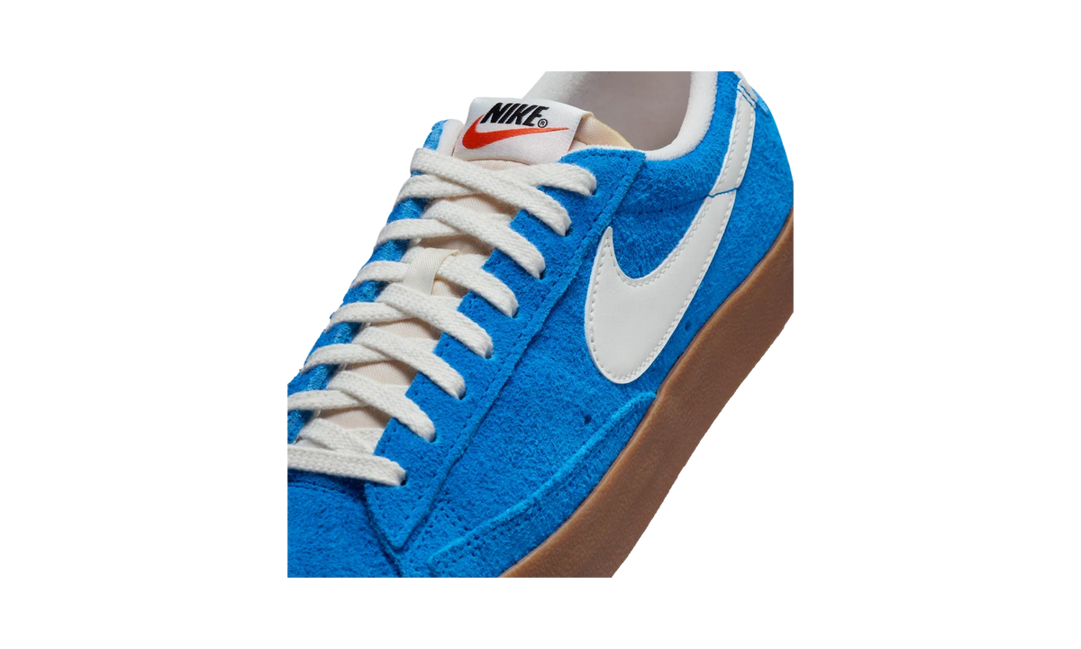 Overkicks - Nike Blazer Low 77 Vintage Photo Blue Gum (Womens) (FQ8060-400) - detalle lateral interior
