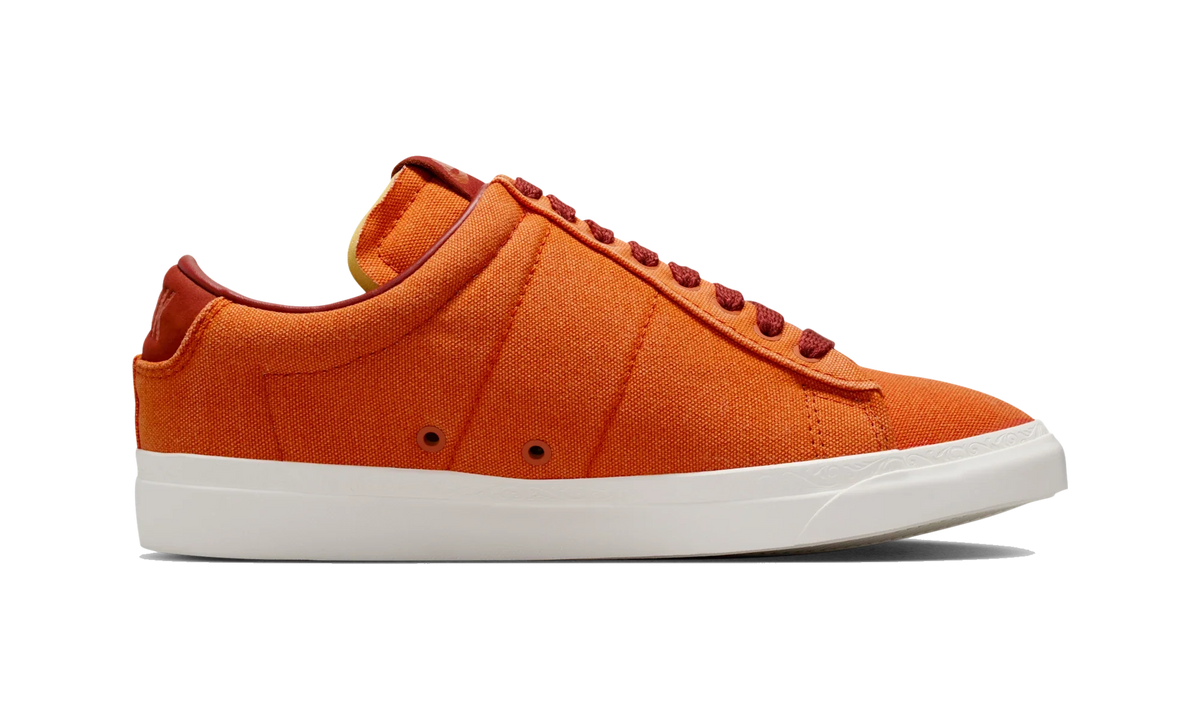 Overkicks - Nike Blazer Low Devin Booker Detroit Tigers Campfire Orange (HQ2054-800) - detalle suela