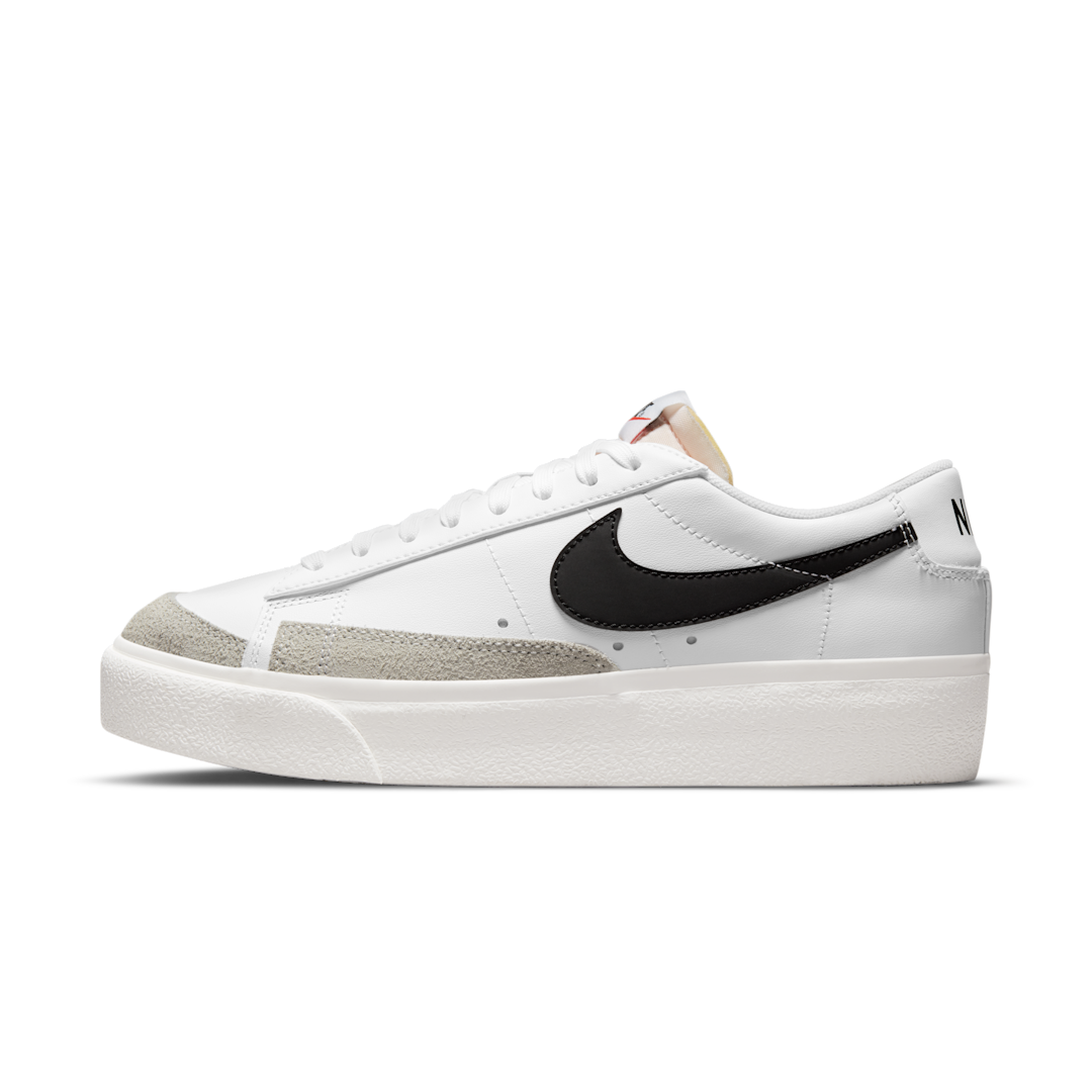 Overkicks - Nike Blazer Low Platform White Black (Womens) (DJ0292-101) - vista lateral