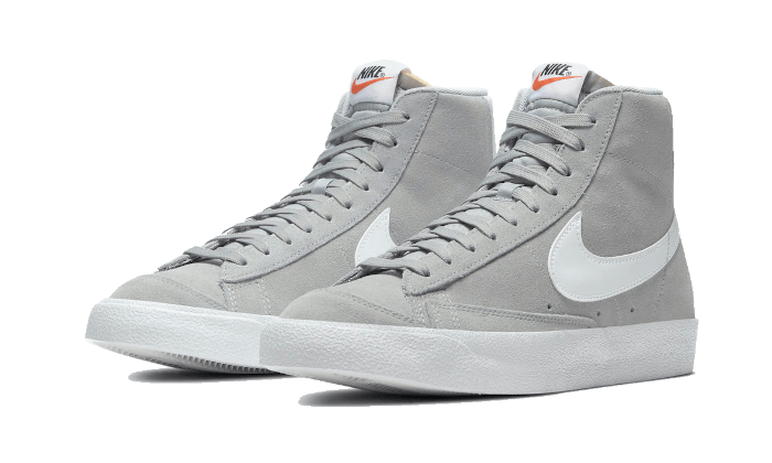 Overkicks - Nike Blazer Mid 77 Light Smoke Grey (CI1172-004) - vista trasera