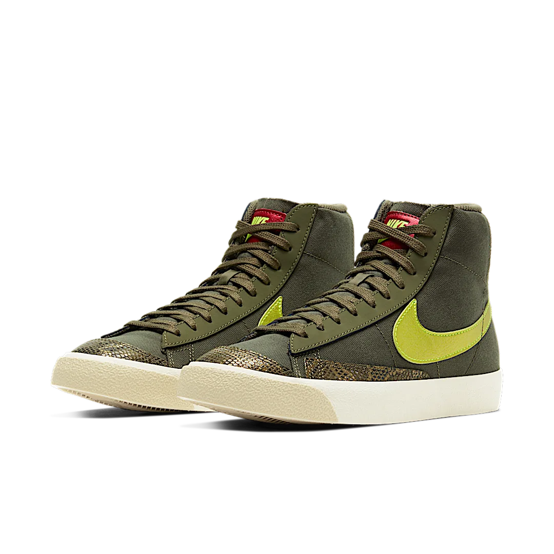 Overkicks - Nike Blazer Mid 77 Olive Snakeskin (Womens) (CZ0462-200) - vista trasera