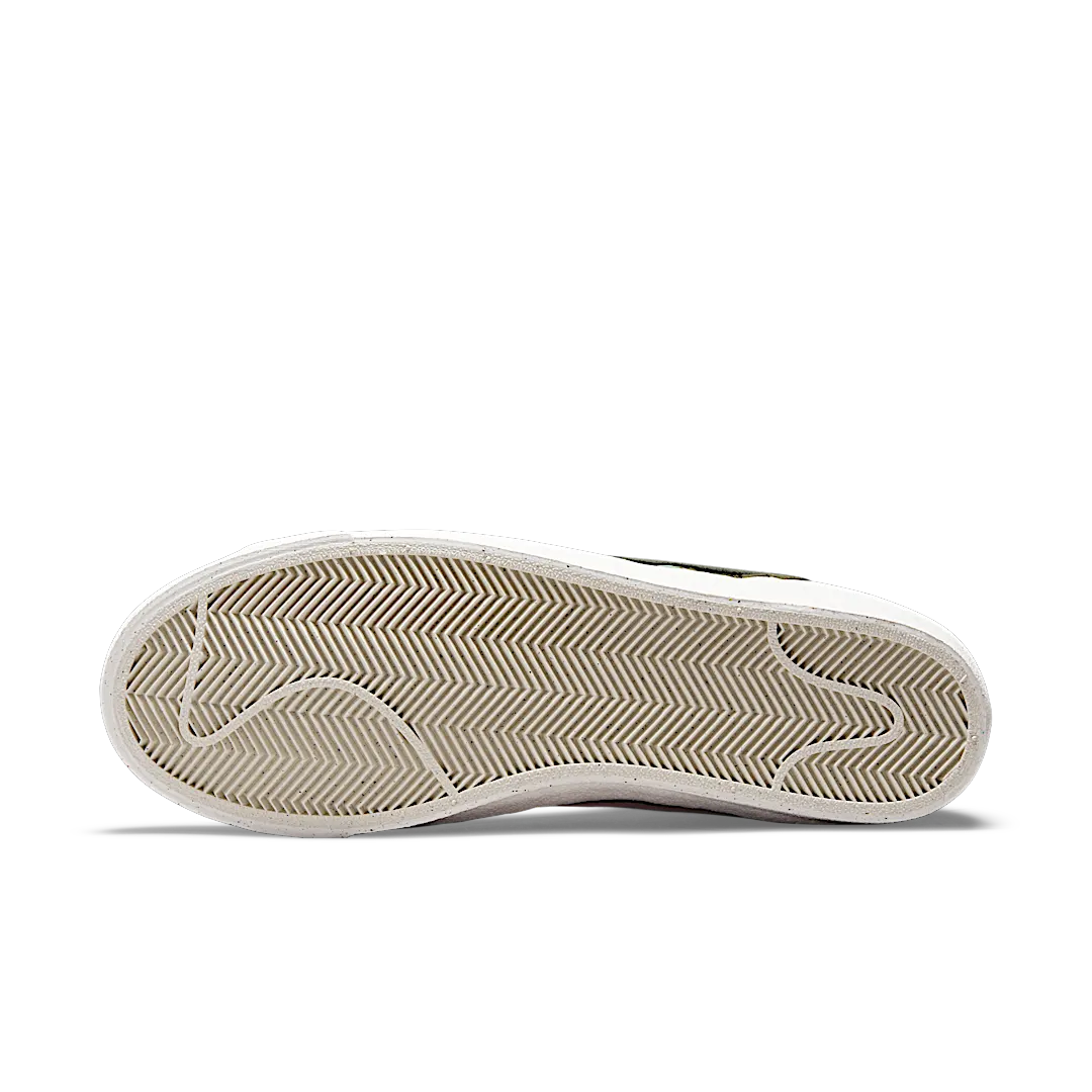 Overkicks - Nike Blazer Mid 77 Premium Toasty Sequoia Quilted (DD8024-300) - detalle suela