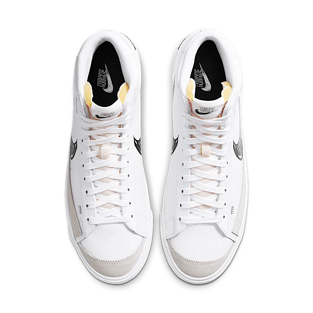 Overkicks - Nike Blazer Mid 77 Sketch White Black (CW7580-101) - par completo