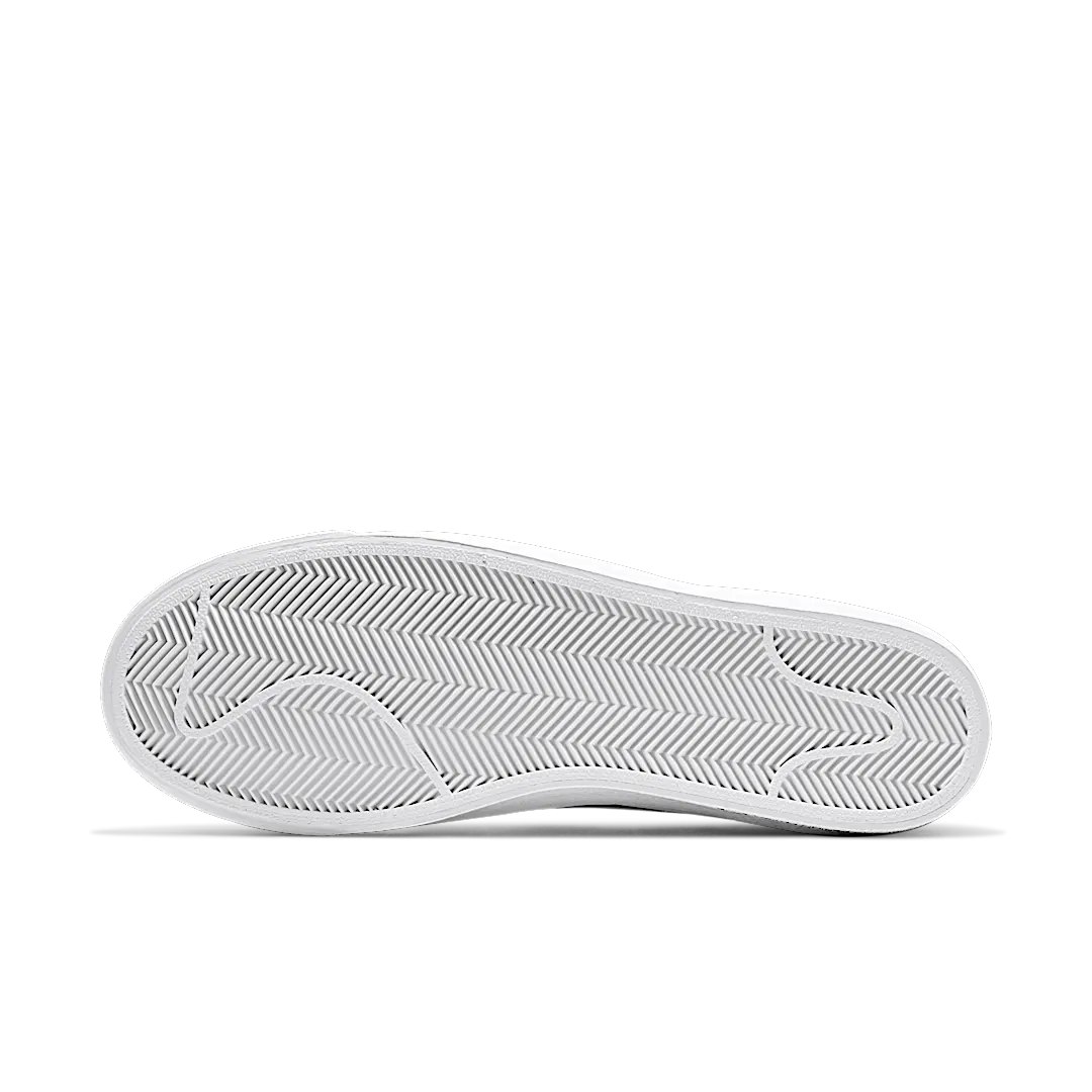 Overkicks - Nike Blazer Mid 77 Sketch White Black (CW7580-101) - detalle suela
