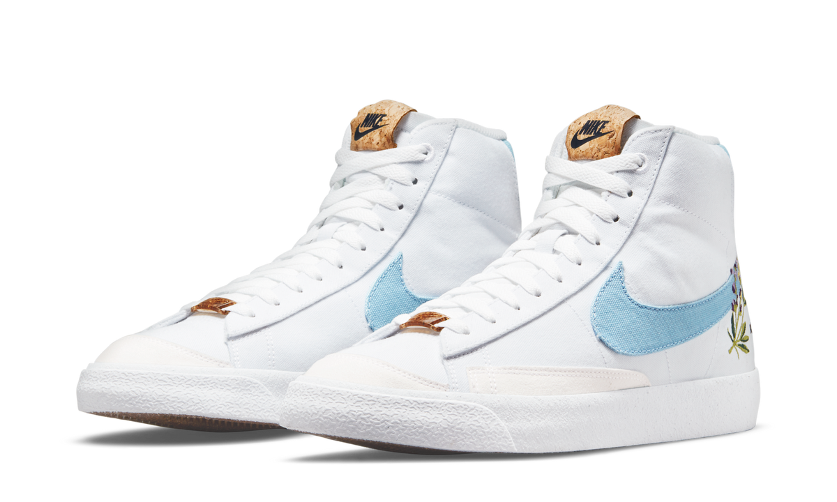 Overkicks - Nike Blazer Mid 77 White Indigo (CI1166-100) - vista trasera