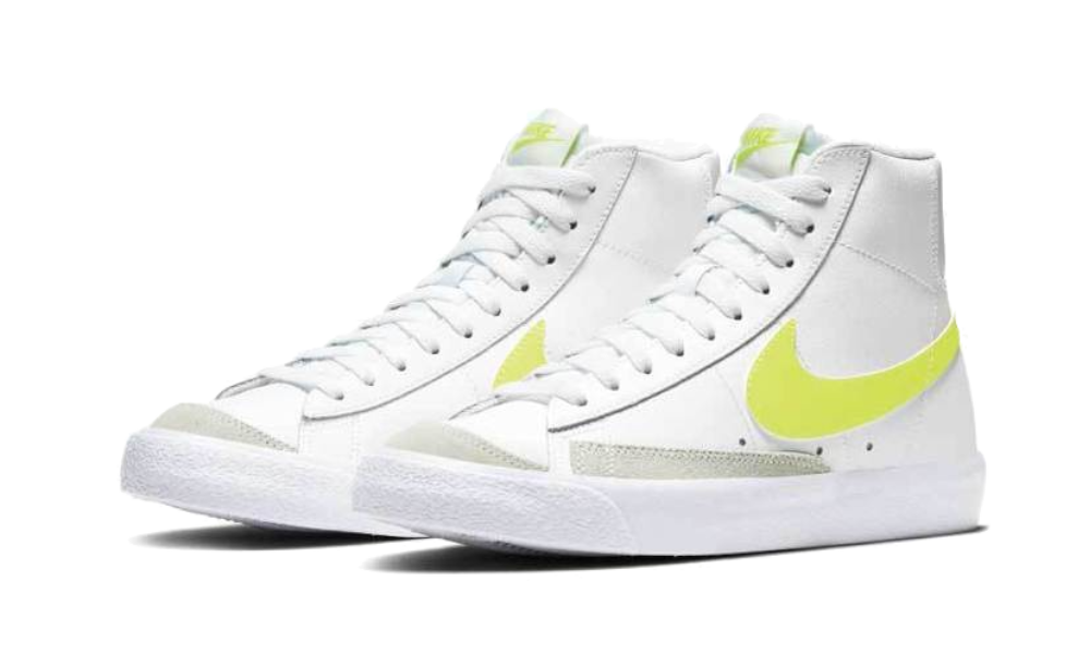 Overkicks - Nike Blazer Mid 77 White Lemon Venom (Womens) (CZ0362-100) - vista trasera