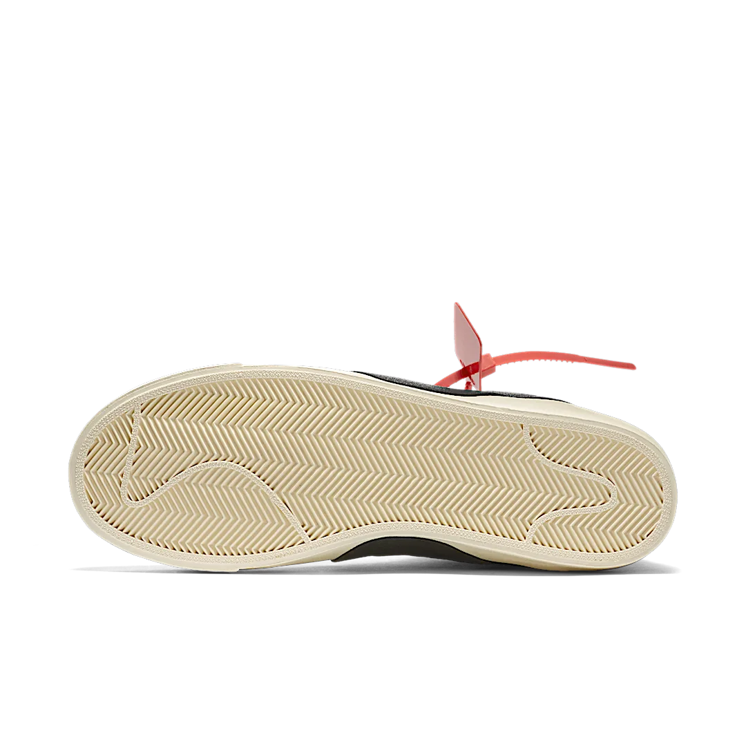 Overkicks - Nike Blazer Mid Off-White (AA3832-100) - detalle suela