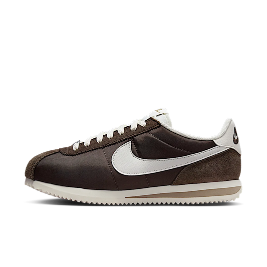 Overkicks - Nike Cortez Baroque Brown (Womens) (DZ2795-200) - vista lateral