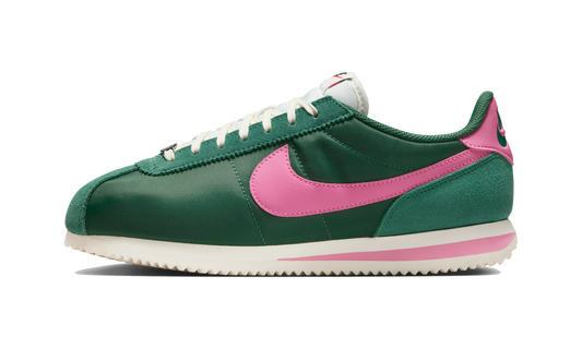 Overkicks - Nike Cortez Fir Sail Pinksicle (Womens) (IF1764-300) - vista lateral