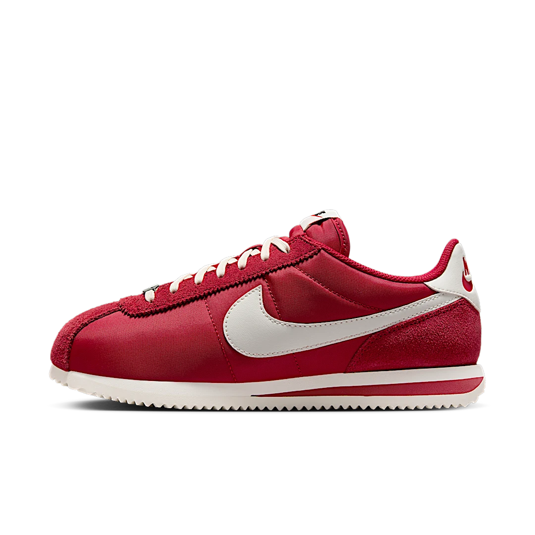 Overkicks - Nike Cortez Gym Red Sail (Womens) (IF1764-600) - vista lateral