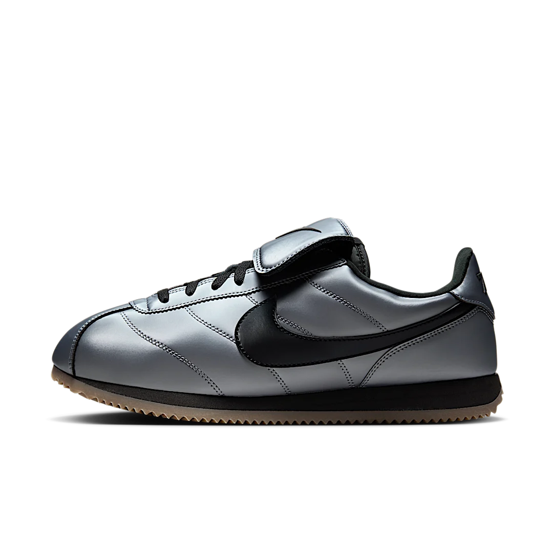 Overkicks - Nike Cortez SE Tiempo Pack Metallic Cool Grey (HQ3490-099) - vista lateral