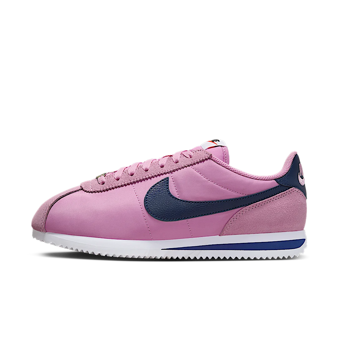 Overkicks - Nike Cortez TXT Beyond Pink Blue Void (Womens) (DZ2795-602) - vista lateral