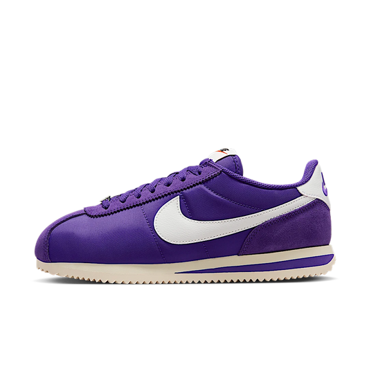 Overkicks - Nike Cortez Textile Field Purple Alabaster Safety Orange Summit White (Womens) (DZ2795-500) - vista lateral