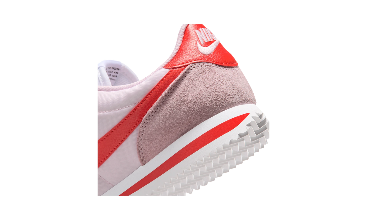 Overkicks - Nike Cortez Textile Pink Foam Light Crimson (Womens) (DZ2795-609) - detalle