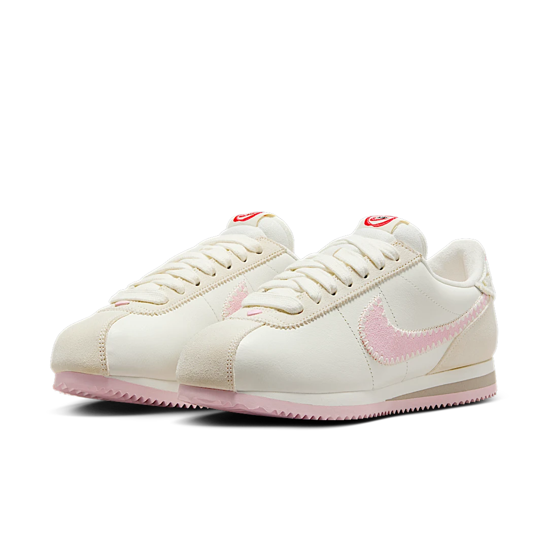 Overkicks - Nike Cortez Valentines Day (2025) (HV6012-161) - vista trasera