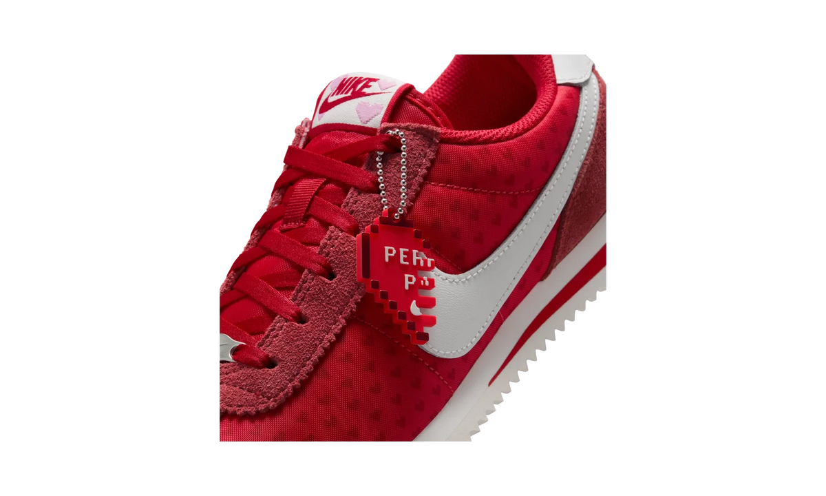Overkicks - Nike Cortez Valentine's Day (GS) (HV5166-696) - imagen 9