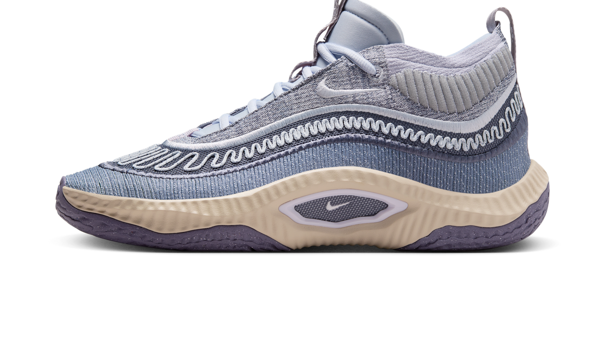 Overkicks - Nike Cosmic Unity 3 Be True To Her School (DV2757-006) - vista lateral