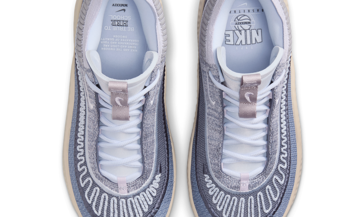 Overkicks - Nike Cosmic Unity 3 Be True To Her School (DV2757-006) - vista superior