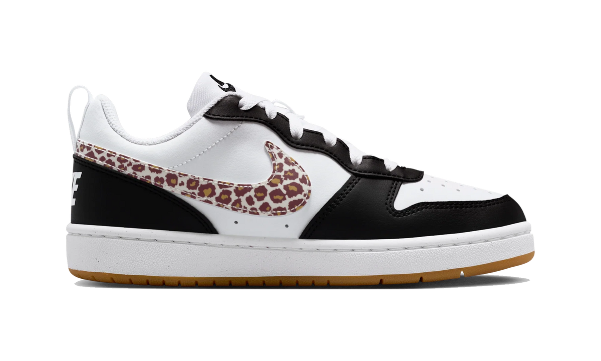 Overkicks - Nike Court Borough Low Black White Leopard Swoosh (GS) (IR0566-001) - imagen 4