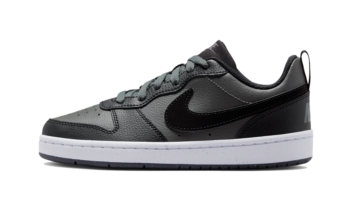 Overkicks - Nike Court Borough Low Iron Grey (GS) (IO1661-001) - vista lateral