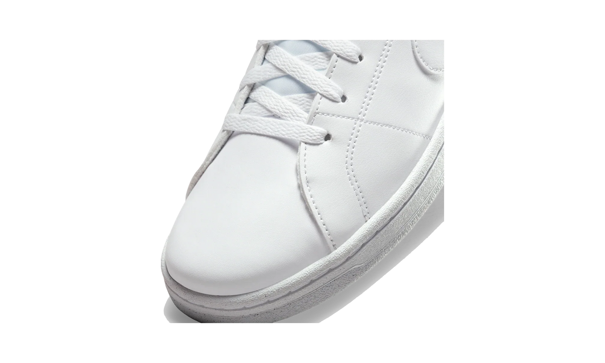 Overkicks - Nike Court Royale 2 Triple White (Womens) (DH3159-100) - detalle lateral interior