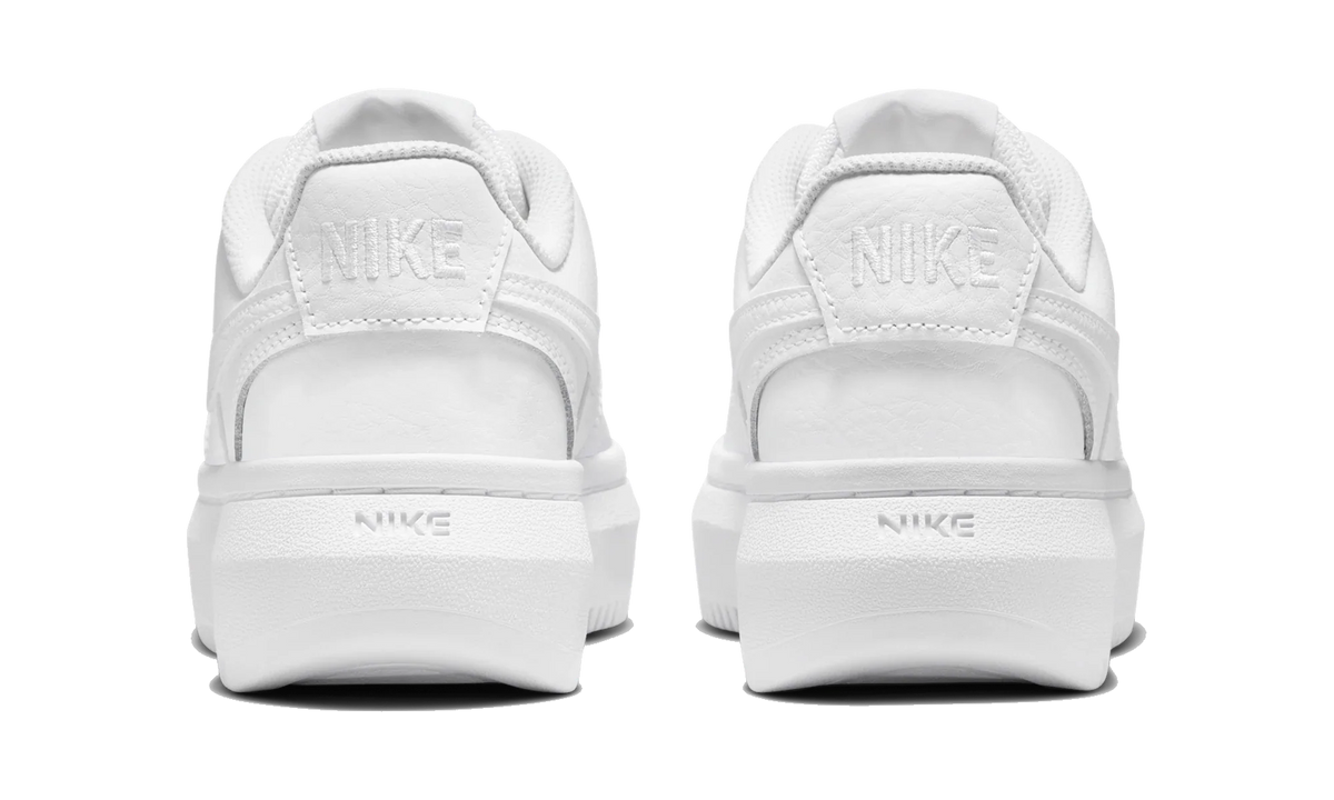 Overkicks - Nike Court Vision Alta Low Triple White (Womens) (DM0113-100) - detalle talon