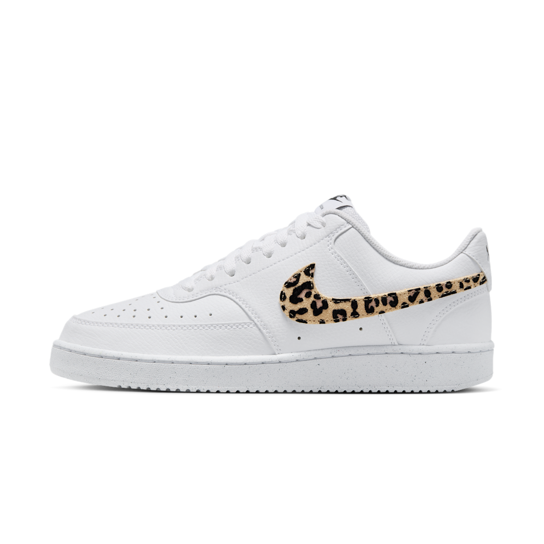 Overkicks - Nike Court Vision Low SE White Leopard Swoosh (Womens) (IM7646-100) - vista lateral
