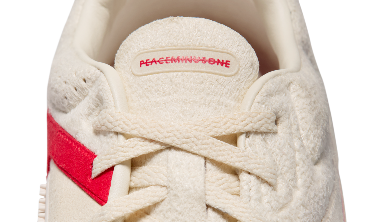 Overkicks - Nike Cryoshot CTR360 Maestri II G-Dragon Peaceminusone Natural University Red (HQ1460-100) - detalle
