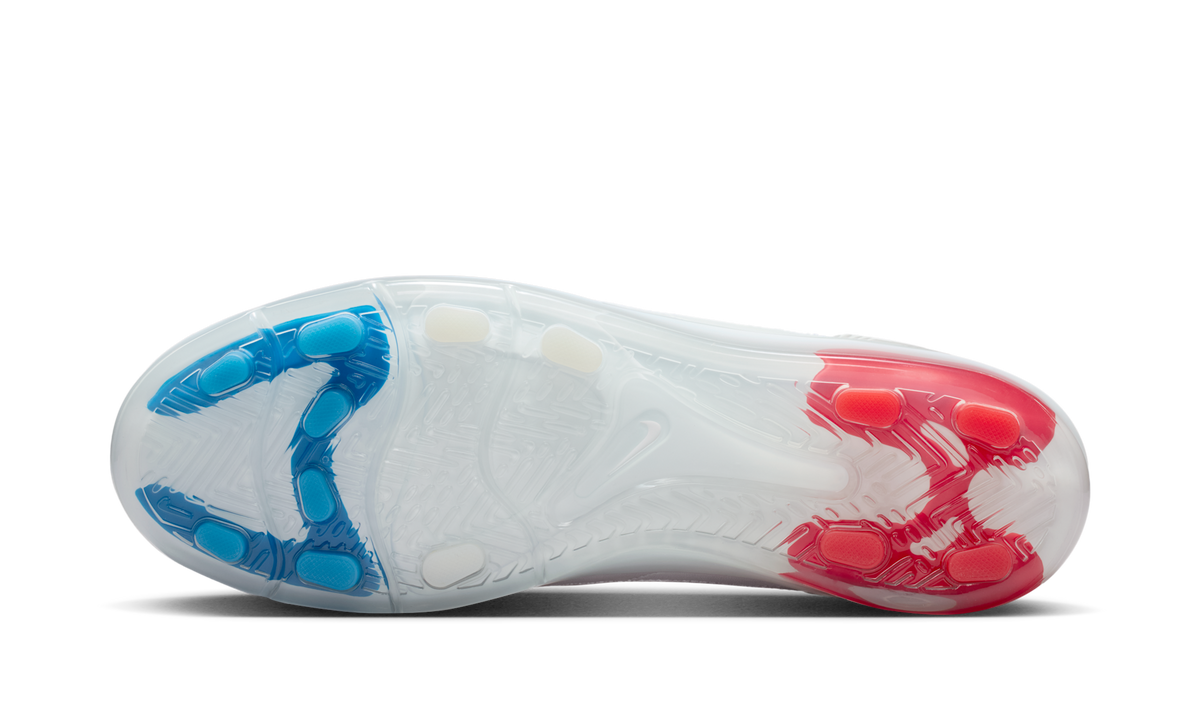 Overkicks - Nike Cryoshot Tiempo R10 Jacquemus (IO0619-100) - par completo