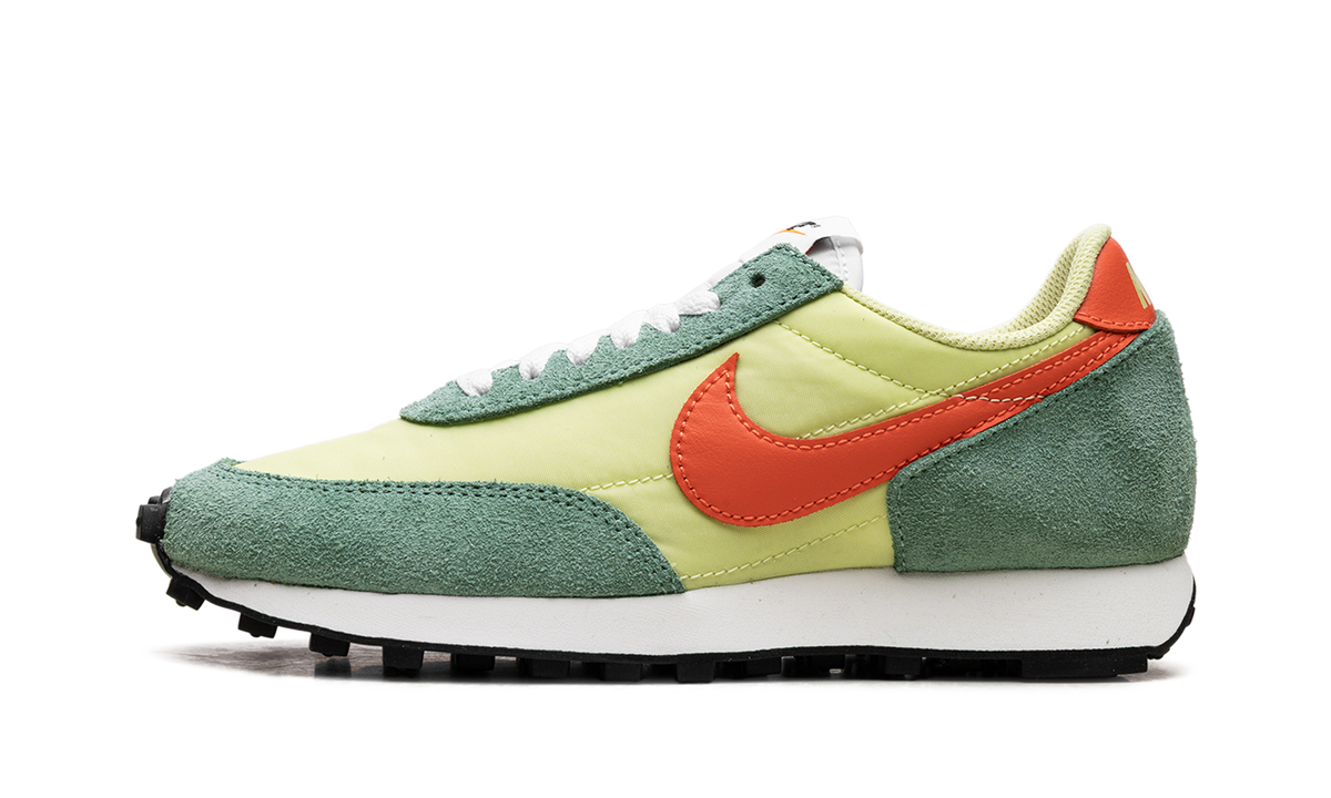 Overkicks - Nike Daybreak Limelight Electro Orange (BV7725-300) - vista lateral