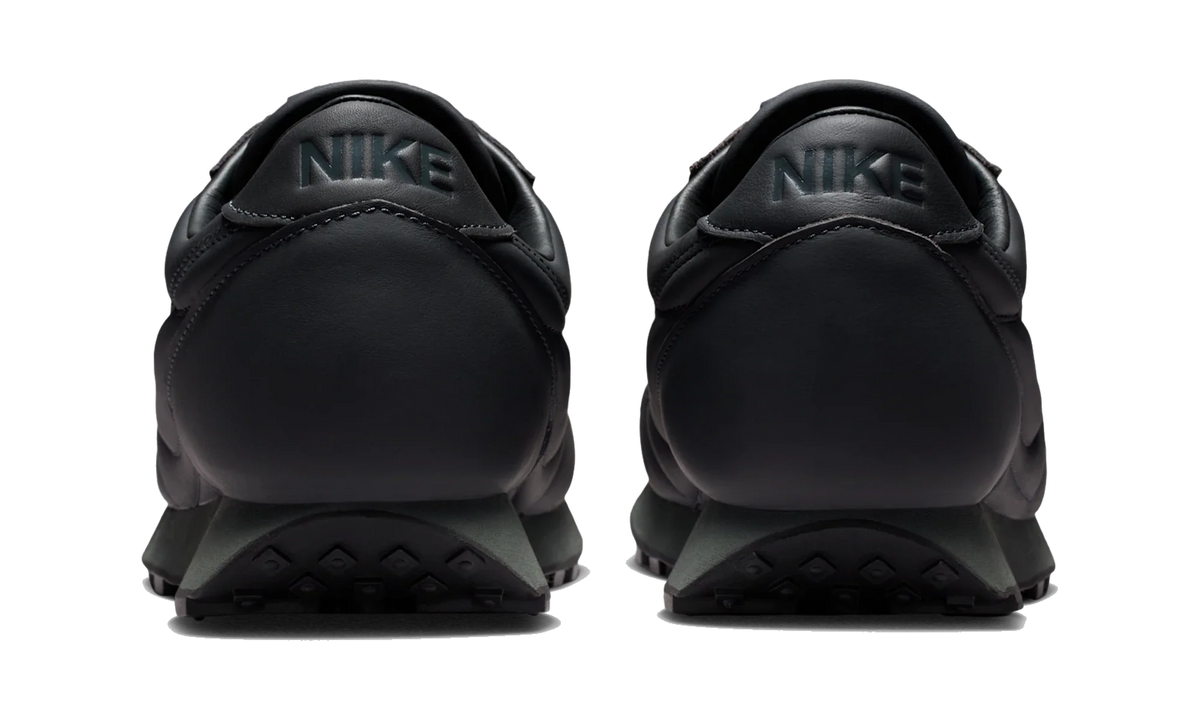 Overkicks - Nike Daybreak SP Anthracite Light Bone (IO4865-200) - detalle talon