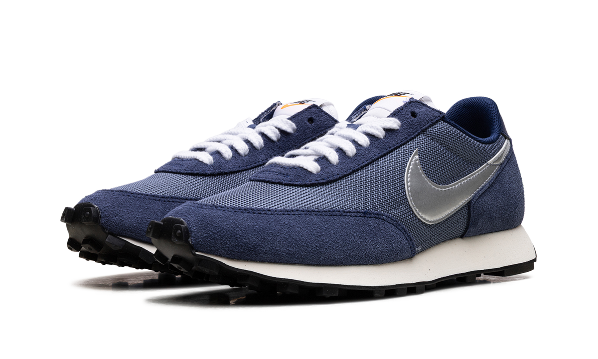 Overkicks - Nike Daybreak SP Blue Void Diffused Blue (BV7725-401) - vista trasera