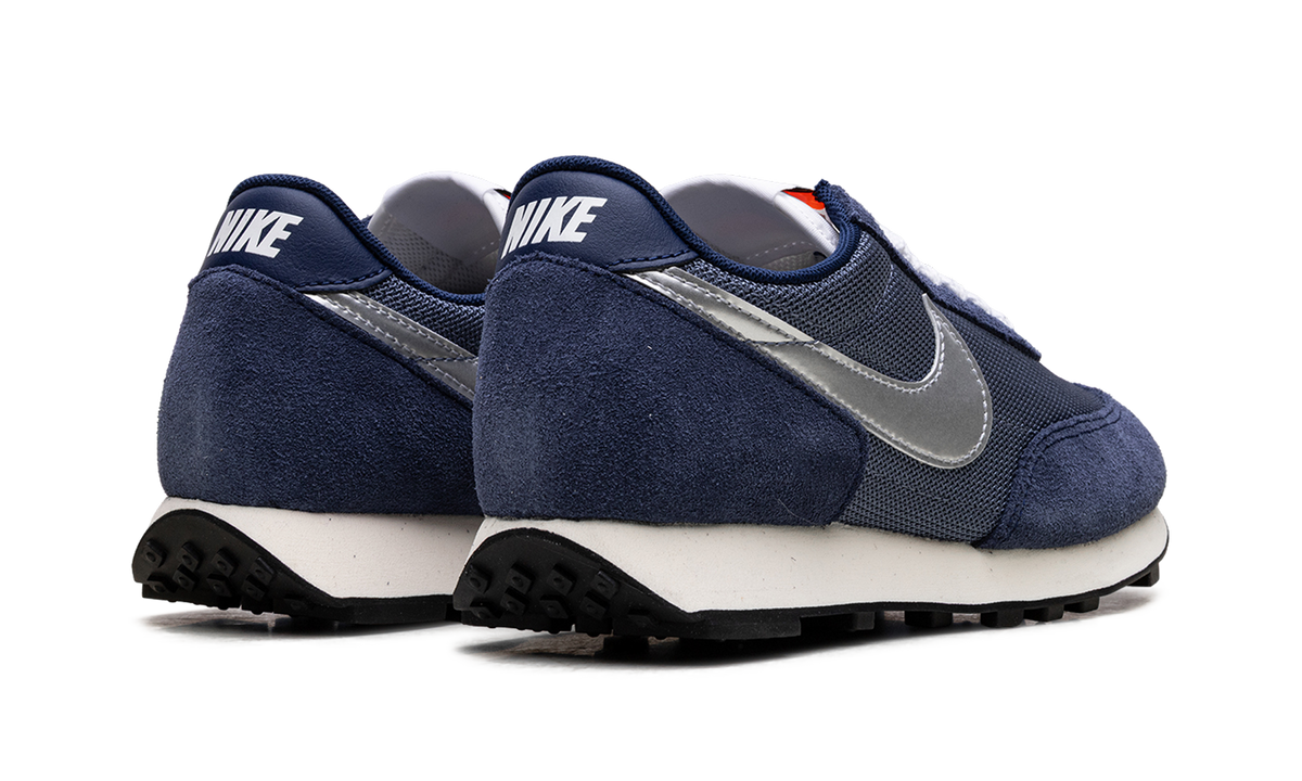 Overkicks - Nike Daybreak SP Blue Void Diffused Blue (BV7725-401) - par completo