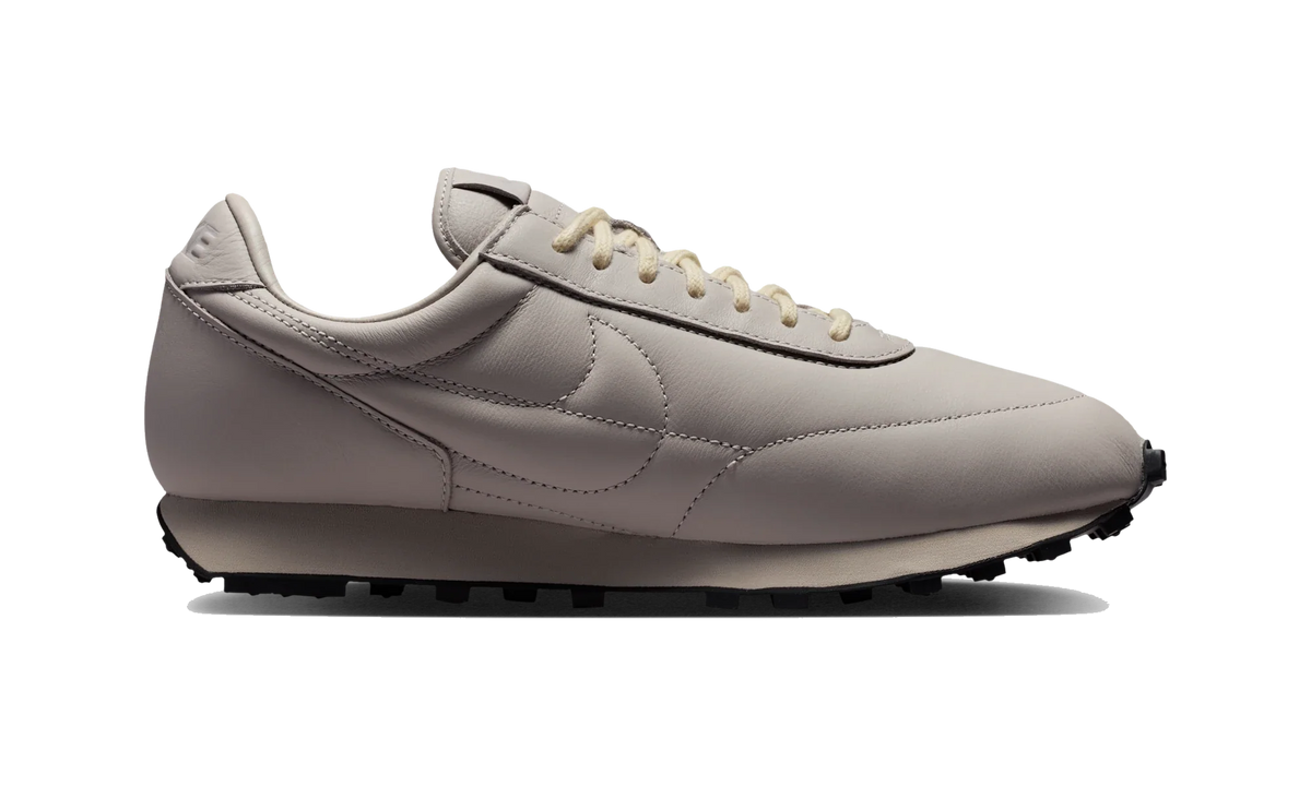 Overkicks - Nike Daybreak SP Moon Particle Light Bone (IO4865-020) - detalle suela