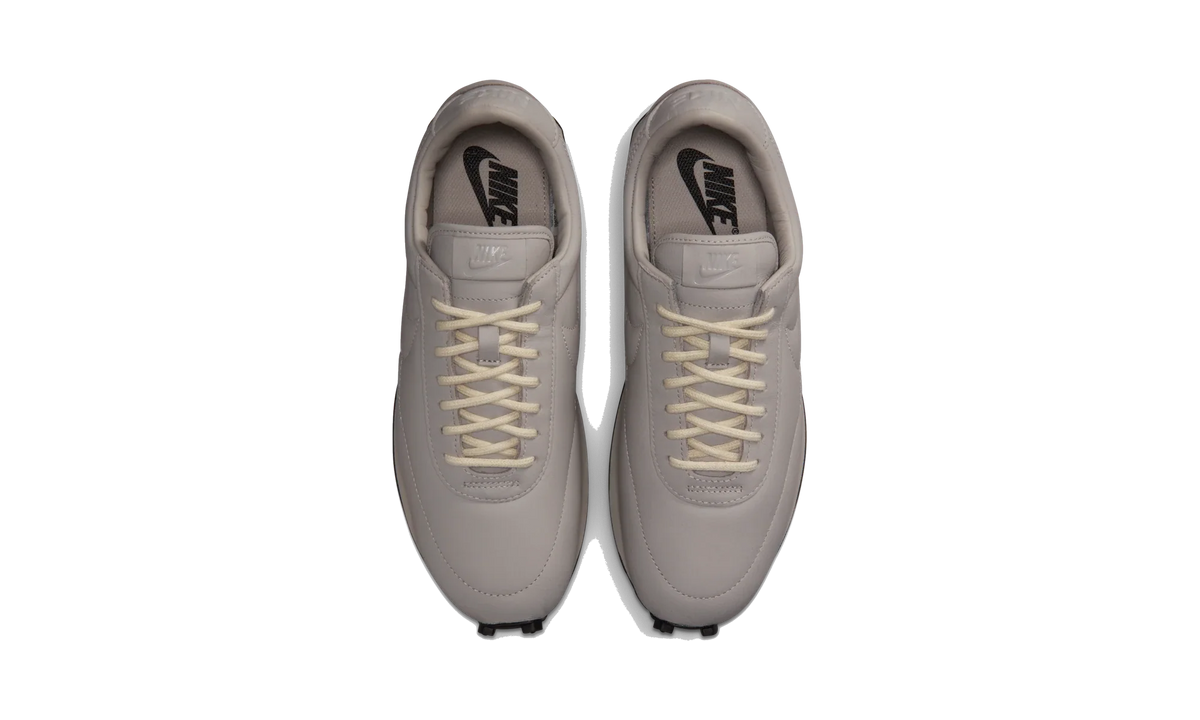 Overkicks - Nike Daybreak SP Moon Particle Light Bone (IO4865-020) - vista superior