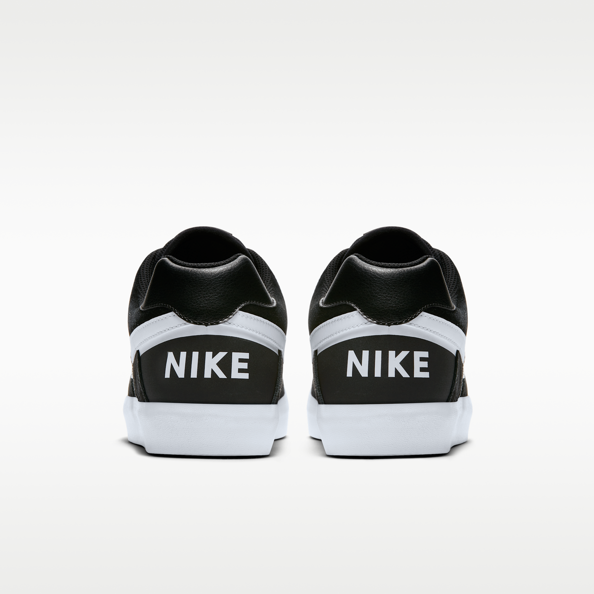 Overkicks - Nike Delta Force Vulc SB Black White (942237-010) - detalle talon