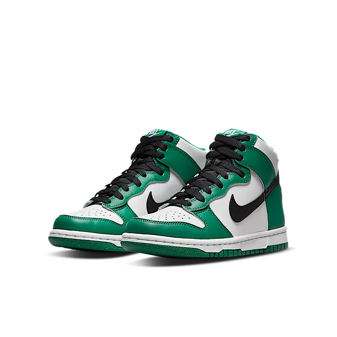 Overkicks - Nike Dunk High Celtics (DR0527-300) - vista trasera