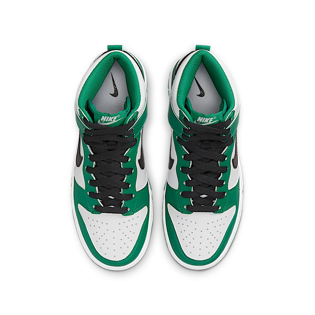 Overkicks - Nike Dunk High Celtics (DR0527-300) - par completo