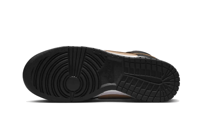 Overkicks - Nike Dunk High LXX Black Flax (DX0346-001) - par completo
